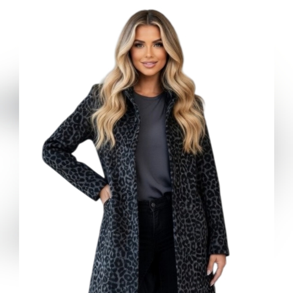 NWT MELLODAY Black and White Animal Print Patterned Cardigan SIZE: small